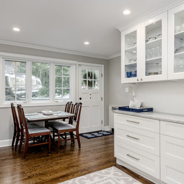 White Kitchen w/ Deco Hood