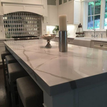 White Kitchen with Calacatta Natura Counter-top