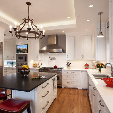 White Kitchen with Small Seating Island