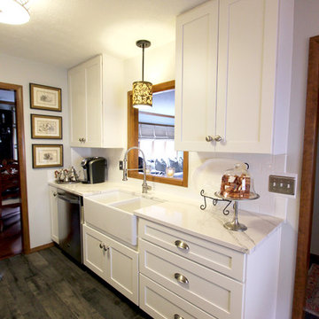 White Maple Kitchen with Quartz Countertops ~ Medina, OH