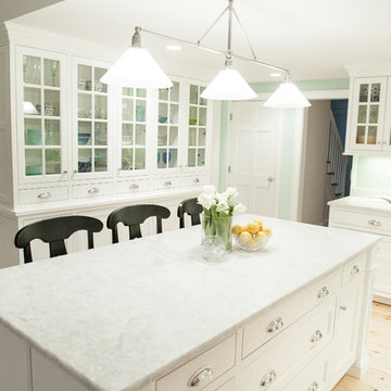 White Quartzite Kitchen