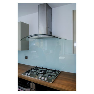 faldskærm labyrint Banquet WHITE "RAINBOW SPARKLE" glass kitchen splashback bu CreoGlass Design -  Modern - Kitchen - Hertfordshire - by CreoGlass Design | Houzz