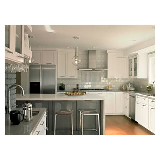 White Shaker Kitchen Cabinets - Modern - Kitchen - Miami - by Discount ...