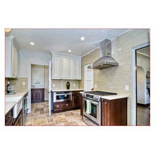 White Uppers / Cinnamon Lowers - Traditional - Kitchen - Boise - by Big ...