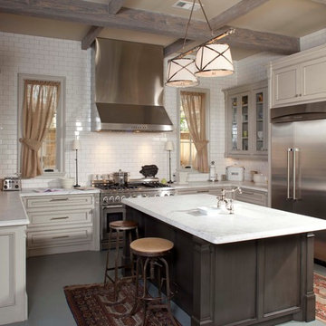 10 - Traditional A. Hays Town Kitchen Island
