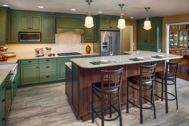 Wilton Country Casual Kitchen