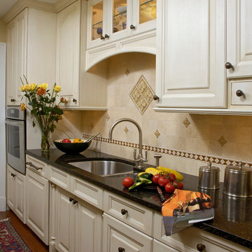 Winchester, Virginia - Traditional - Kitchen