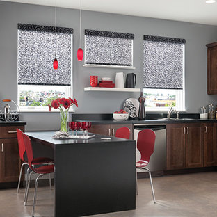 Example of a minimalist kitchen design in Denver
