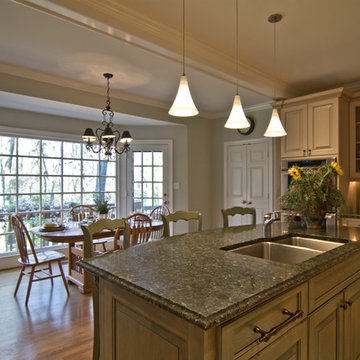 Winner of 2009 Excellence in Remodeling Award