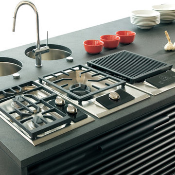 Wolf 15" Gas Cooktop, Classic Stainless Liquid Propane | CT15GSLP