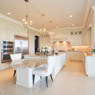 75 Beautiful Traditional Marble Floor Kitchen Pictures Ideas November 2020 Houzz