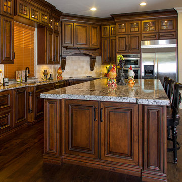 Wood Stained Kitchen Cabinets - Anderson (Designer Series)