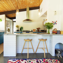 Dark floor kitchen