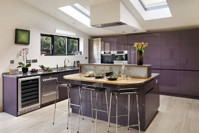 Photo of a large contemporary kitchen in Cambridgeshire.