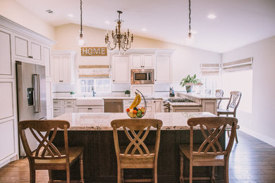 Cottage kitchen photo in San Luis Obispo