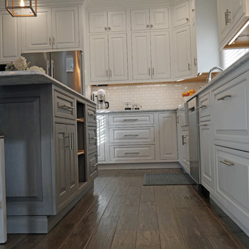 Worcester Two tone Kitchen