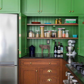 Wynnewood Garden Kitchen