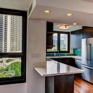 YHT Waikiki Condo Kitchen