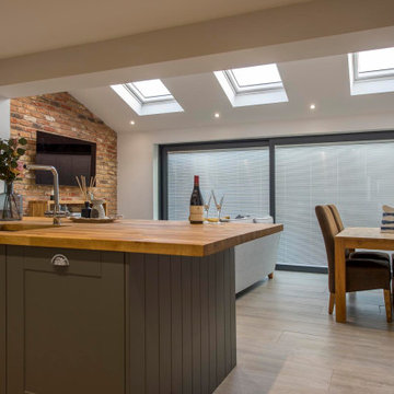 Yorkshire Kitchen Dining Extension with Glass and Integral Venetian Blinds