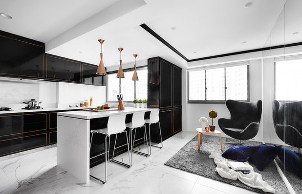 Modern Kitchen by akiHAUS Design Studio