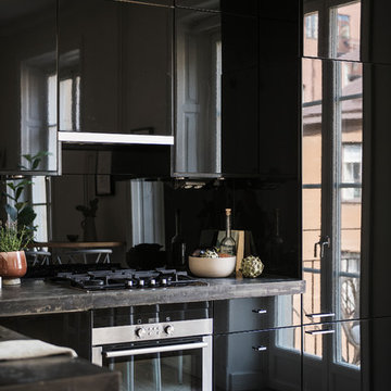 Luftig och modern loftlägenhet i Vasastan