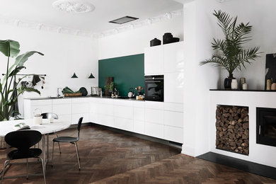Inspiration for a modern kitchen in Copenhagen.