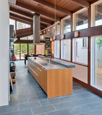 Modern Kitchen by Antje Bulthaup Architekten