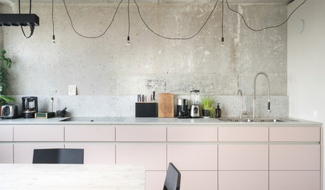 Coole Kombi: Eine rosa Küche im Berliner Plattenbau