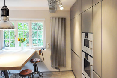 Kitchen - kitchen idea in Munich