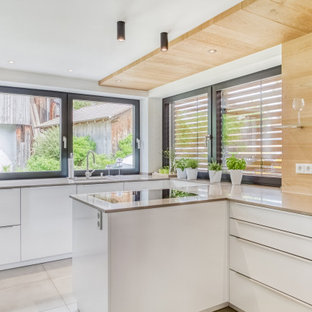 75+ Moderne Küchen mit Rückwand aus Holzdielen Ideen & Bilder - August