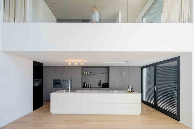Minimalistisch Küche by Ferreira | Verfürth Architekten