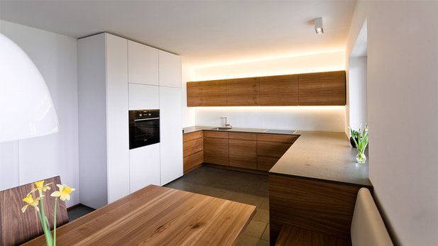 Modern Küche by Held Schreinerei | Interior Design