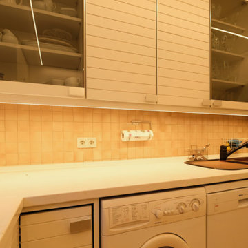 Küchenrenovierung: Arbeitsplatte und Nischenverkleidung aus Quarzstein
