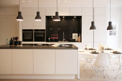 Contemporary kitchen in Hanover.
