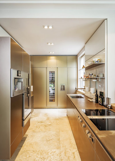 Contemporary Kitchen by Bulthaup am Preussenpark