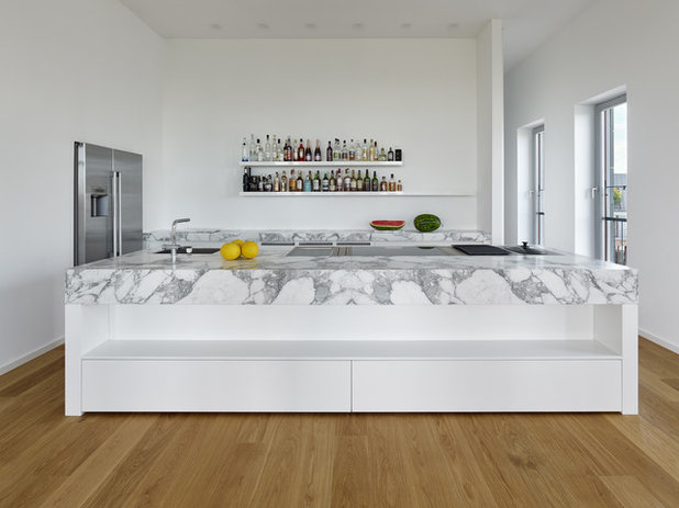 Modern Kitchen by Herbert O. Zielinski, Architekt BDA