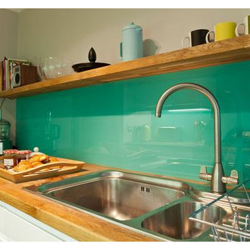 Kitchen backsplash