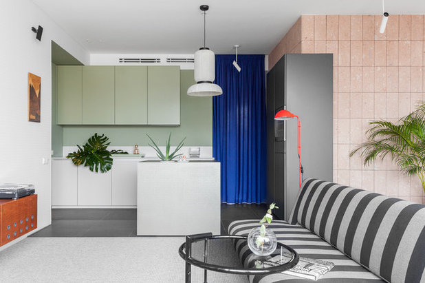 Contemporary Kitchen by DVEKATI