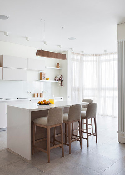 Contemporary Kitchen by Ariana Ahmad Interior Design