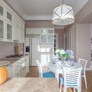 Neoclassical apartment