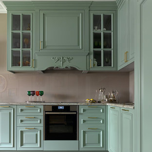 75 Beautiful Kitchen With Green Cabinets And Black Appliances Pictures Ideas July 2021 Houzz