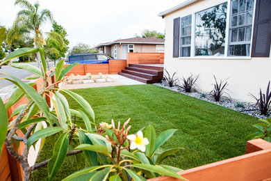 Design ideas for a modern landscaping in San Diego.