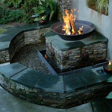 5-Points Bungalow, with Fire Pit/Water Feature