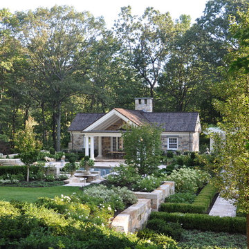 A Classic Country White Garden