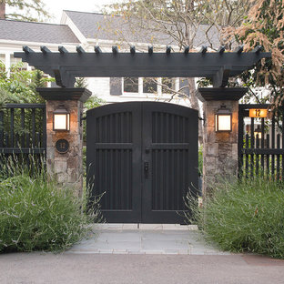 Colonial Garden | Houzz