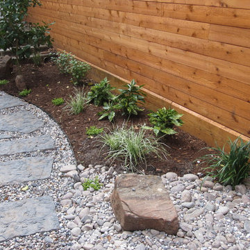 A wrap around garden with a fabulous water featurel!