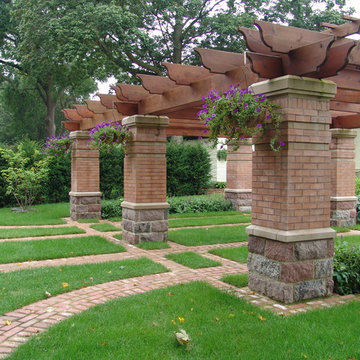 ALGONA, IOWA - RESIDENCE