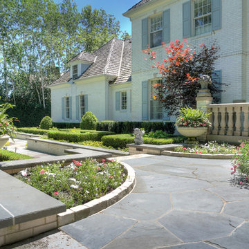 American Colonial - Lake Forest Courtyard Entrance