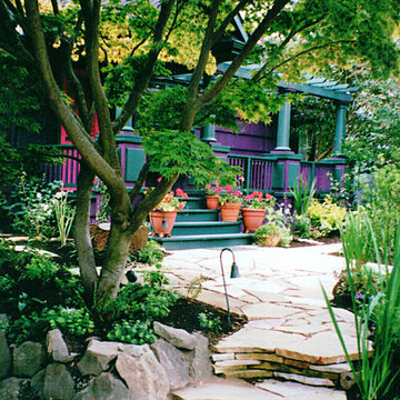An Artist's Garden in Laurelhurst