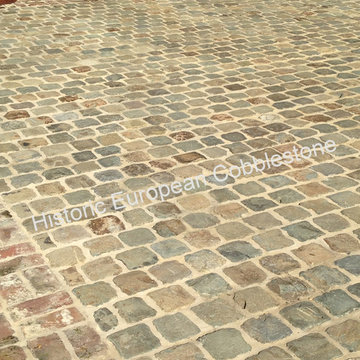 Antique Sandstone Cobble and Reclaimed Curb